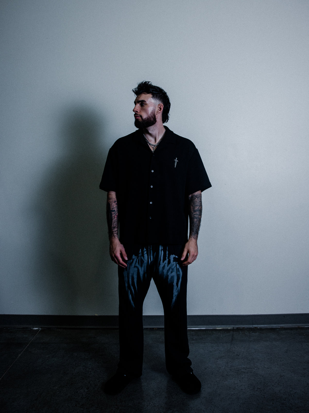 IRONWILLED Chrome Dagger Button-Down - Black