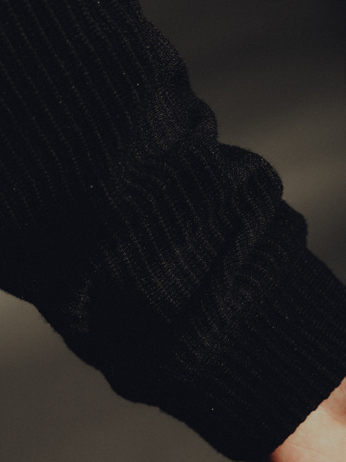 IRONWILLED Dagger Knit Pullover - Black