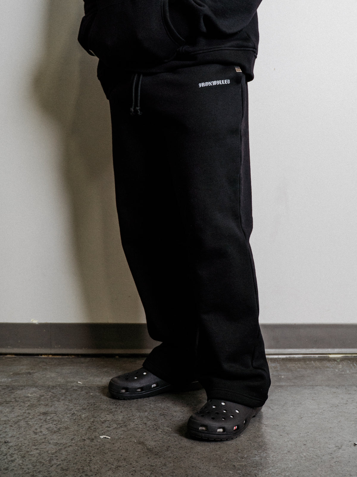 IRONWILLED Lounge Sweatpants - Black