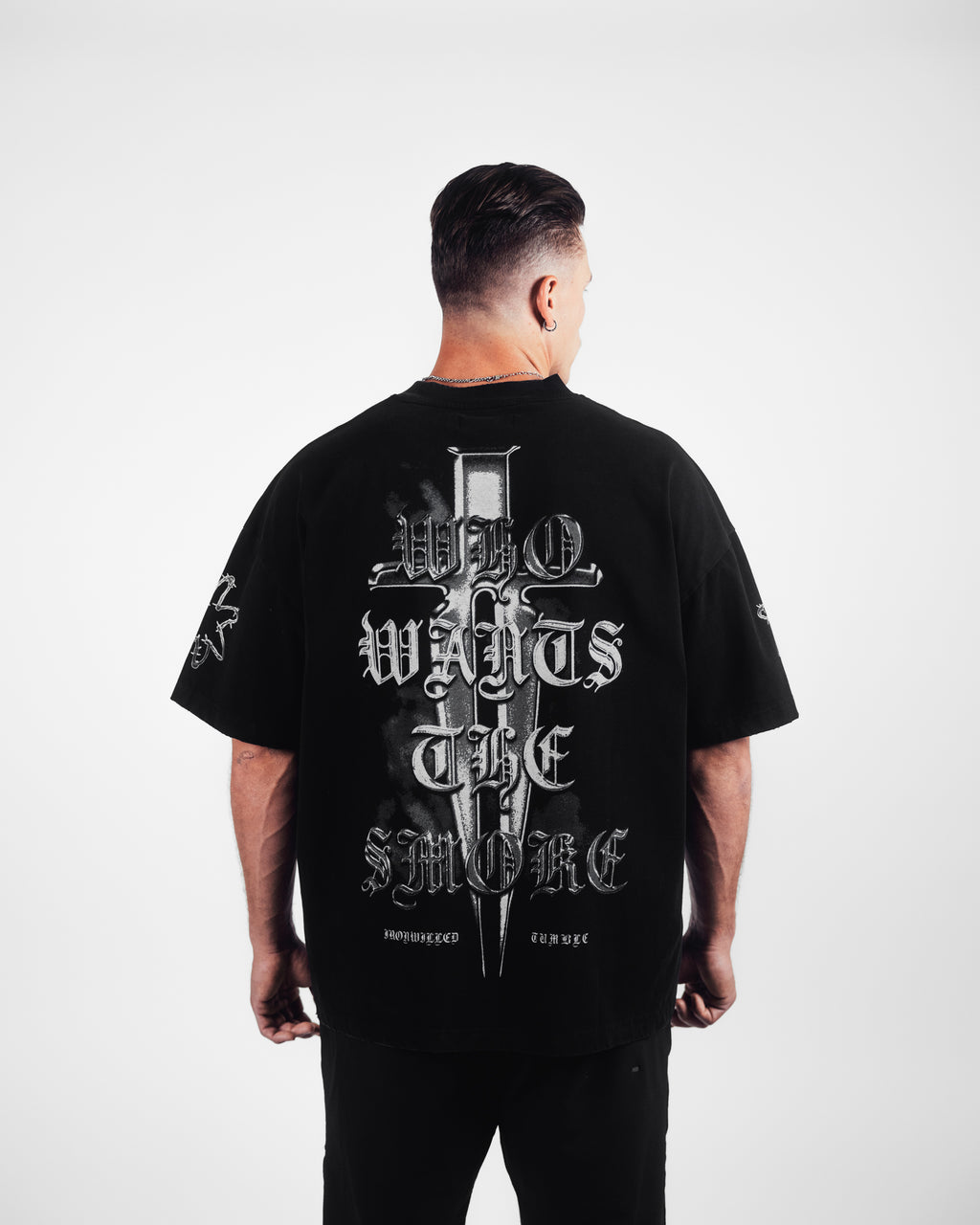 WHO WANTS THE SMOKE? TEE