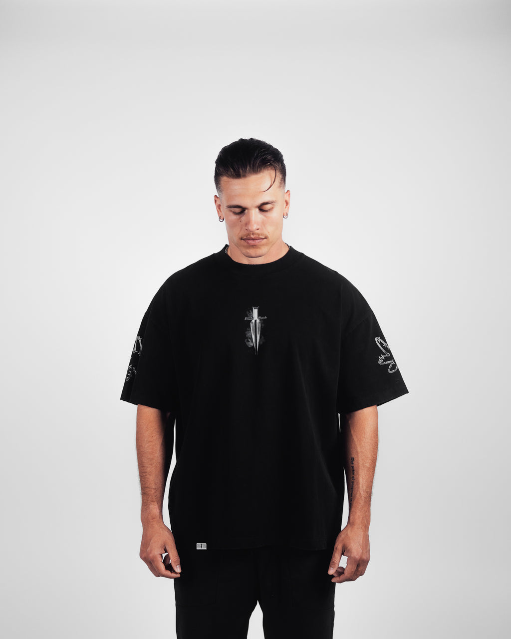 WHO WANTS THE SMOKE? TEE