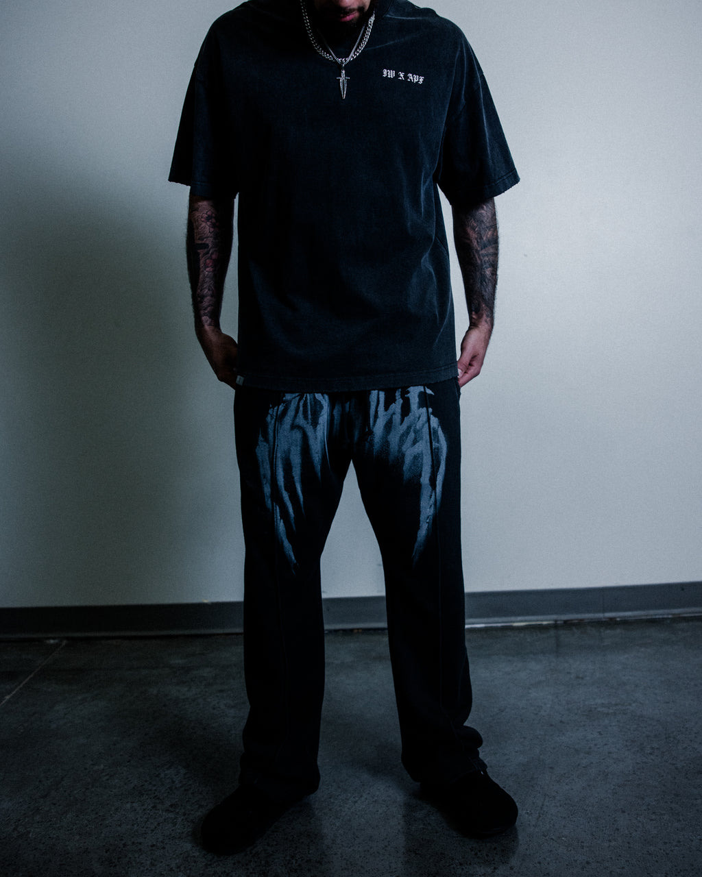 VICIOUS PLEATED SWEATPANTS - [BLACK]