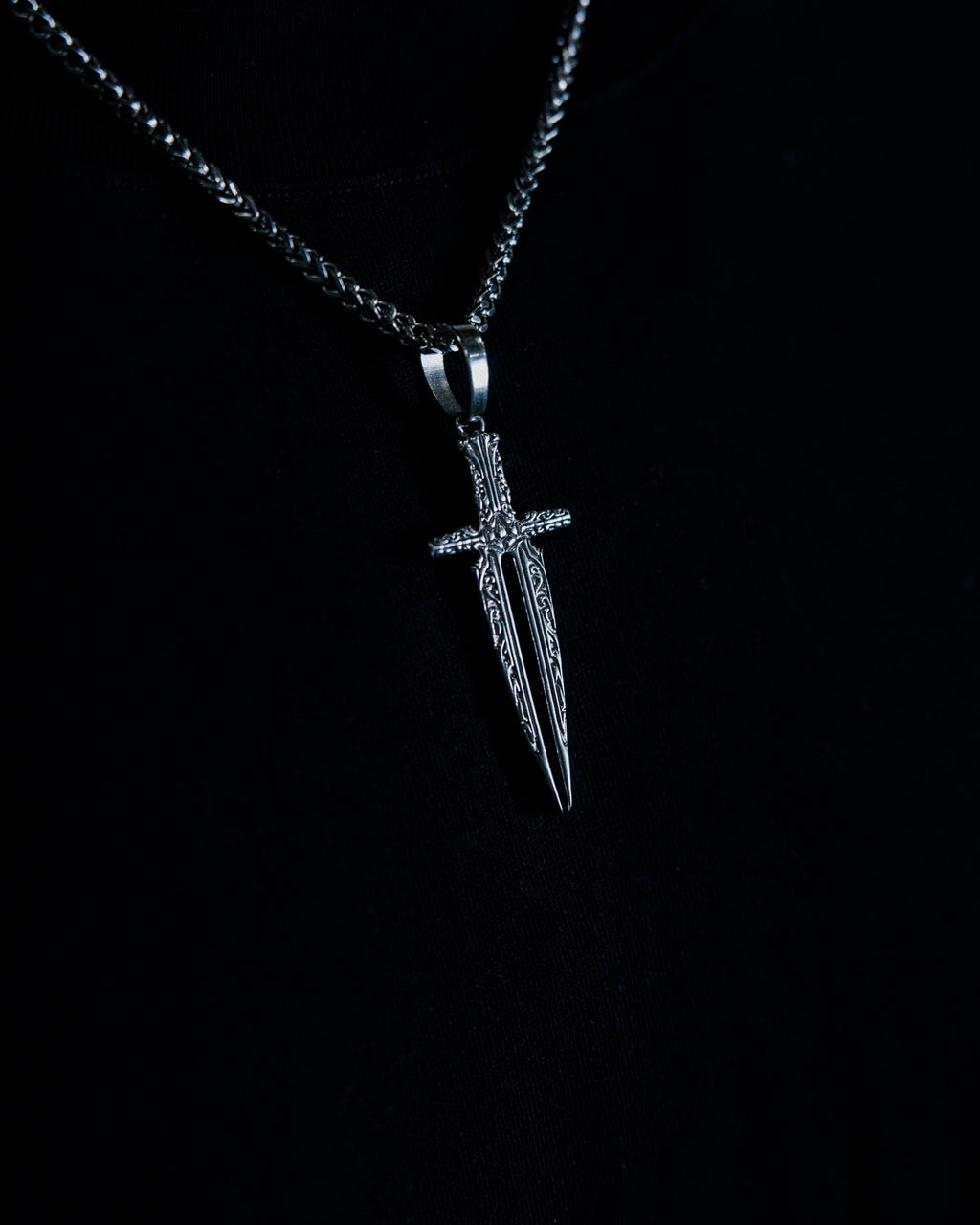 TIMELESS DAGGER CHAIN - SILVER