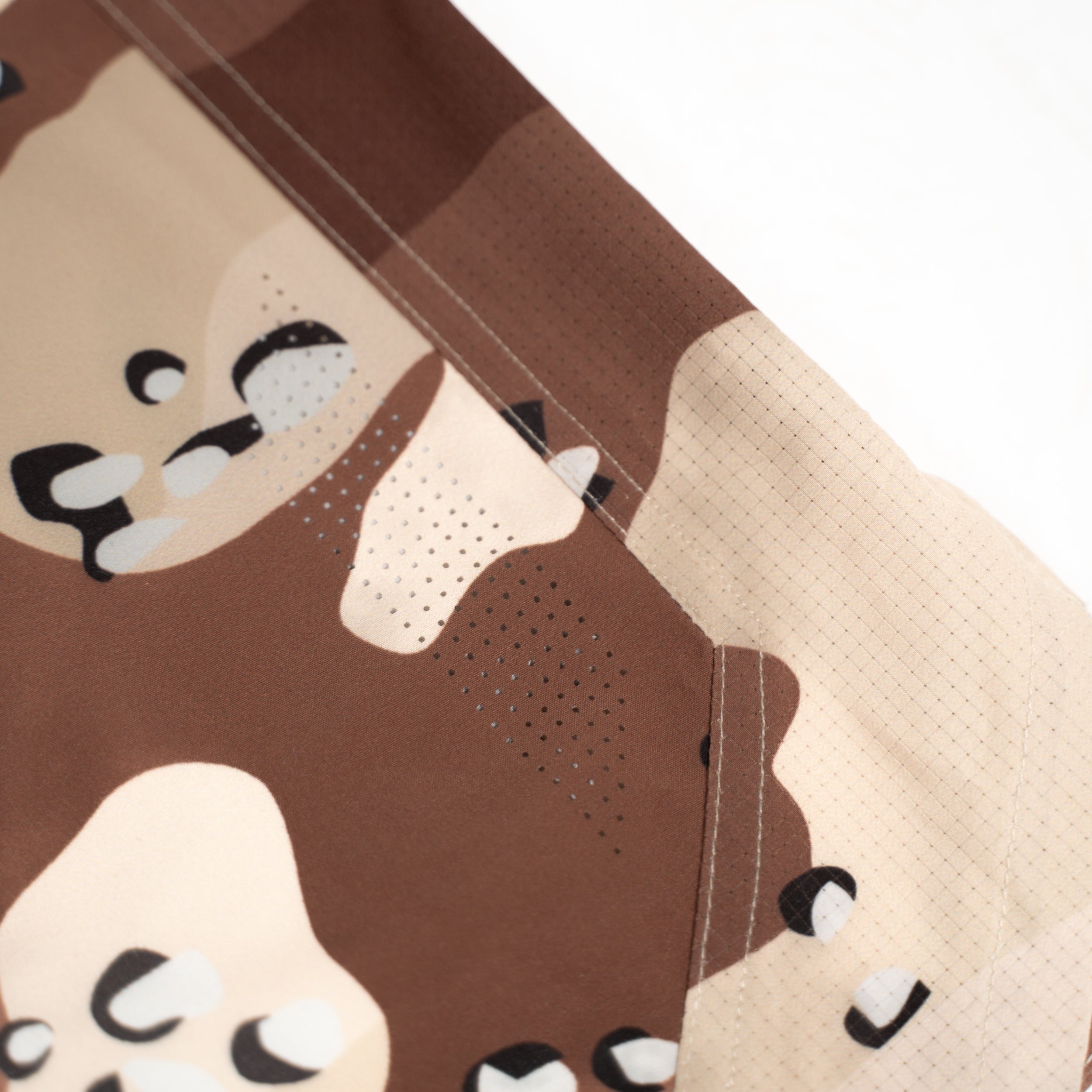 THE TRAINING SHORT [DESERT CAMO]