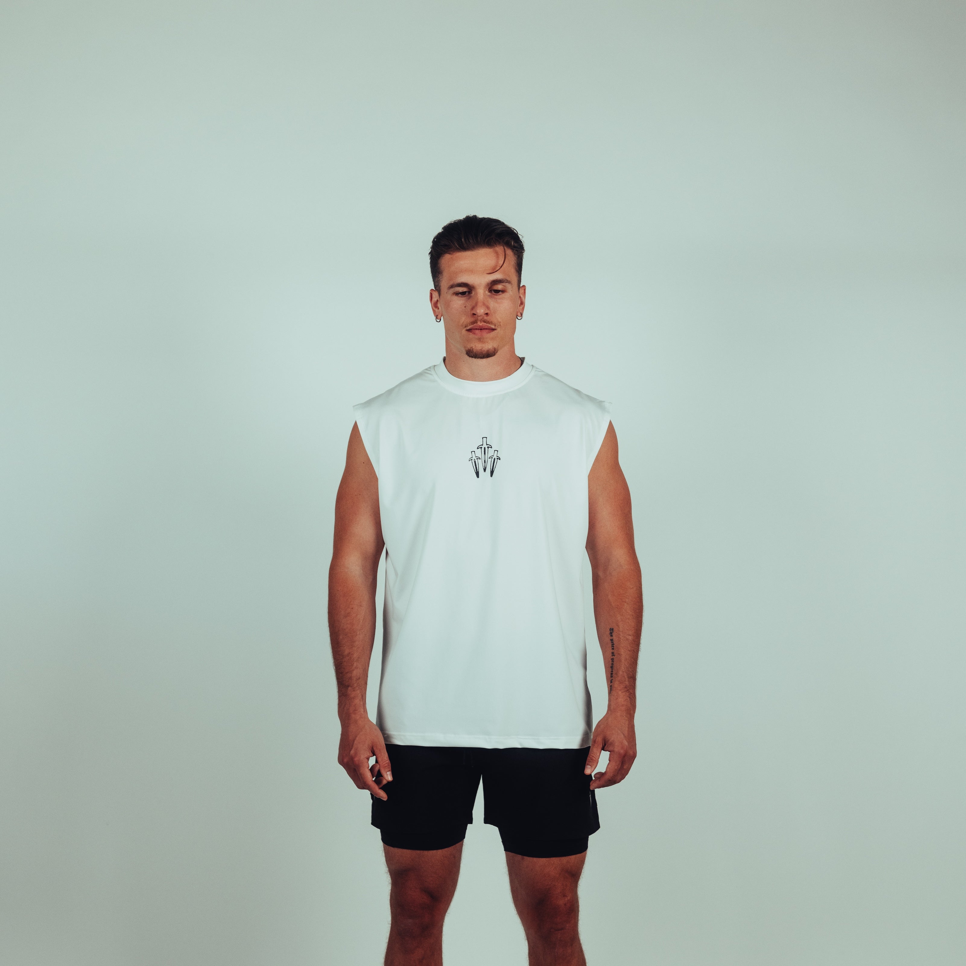 TEAM TRAINING CUTOFF - [WHITE]