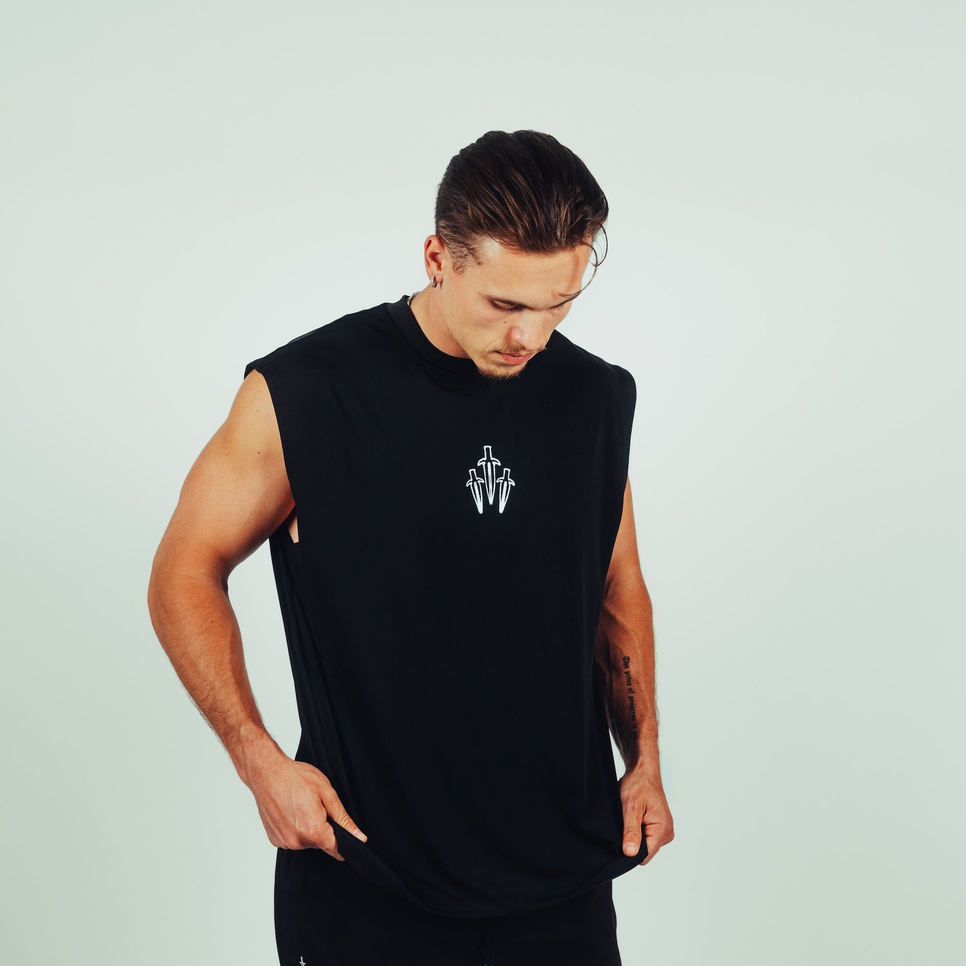 TEAM TRAINING CUTOFF - [BLACK]