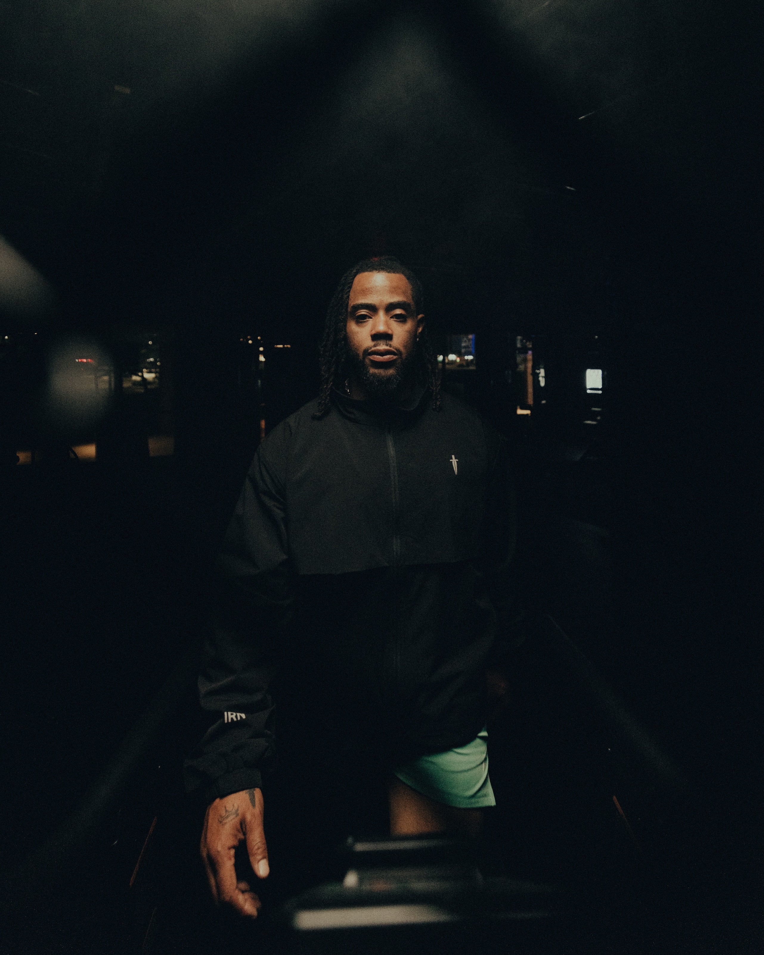 TECH ZIP JACKET - [BLACK]