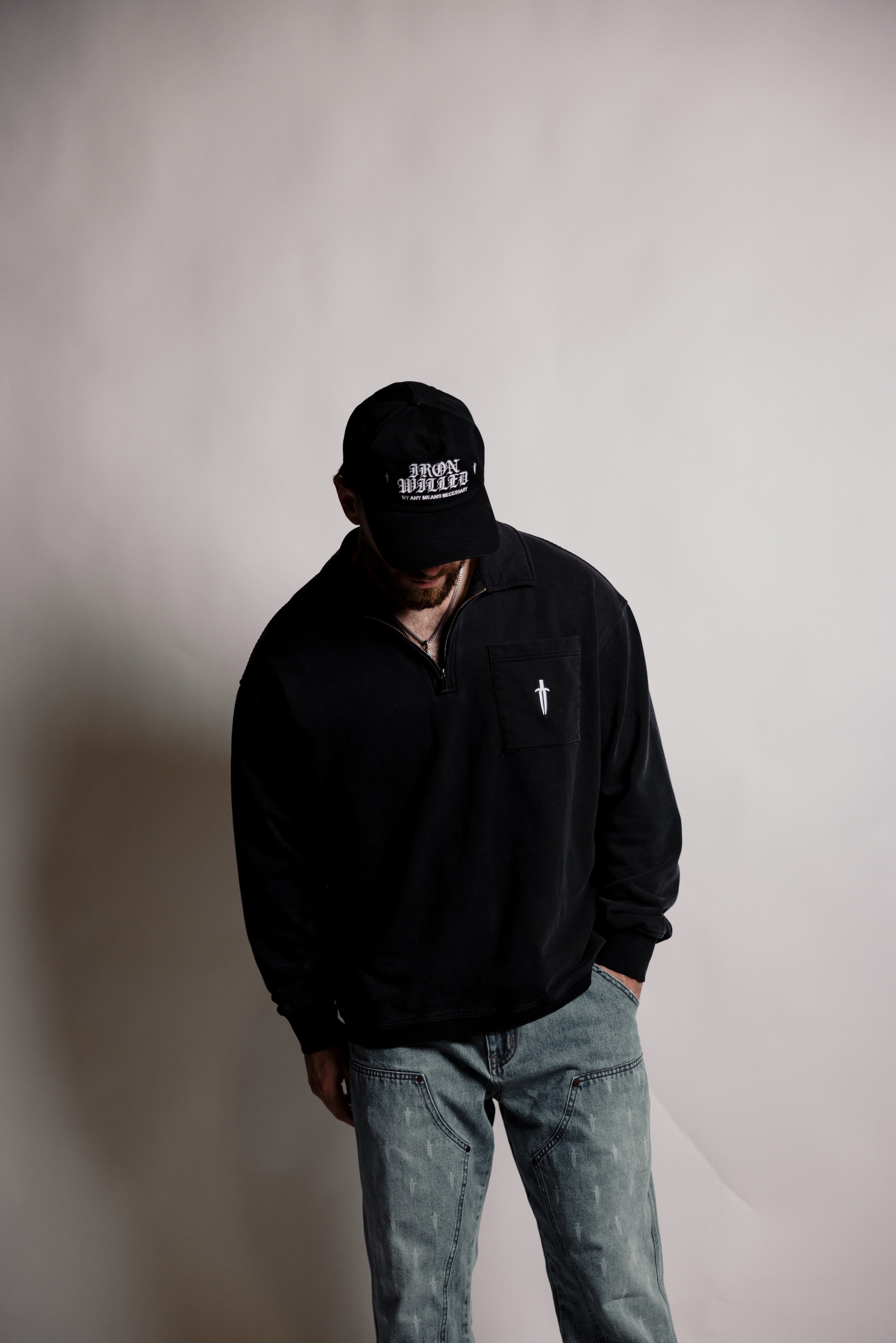 DAGGER QUARTER ZIP - [VINTAGE BLACK]