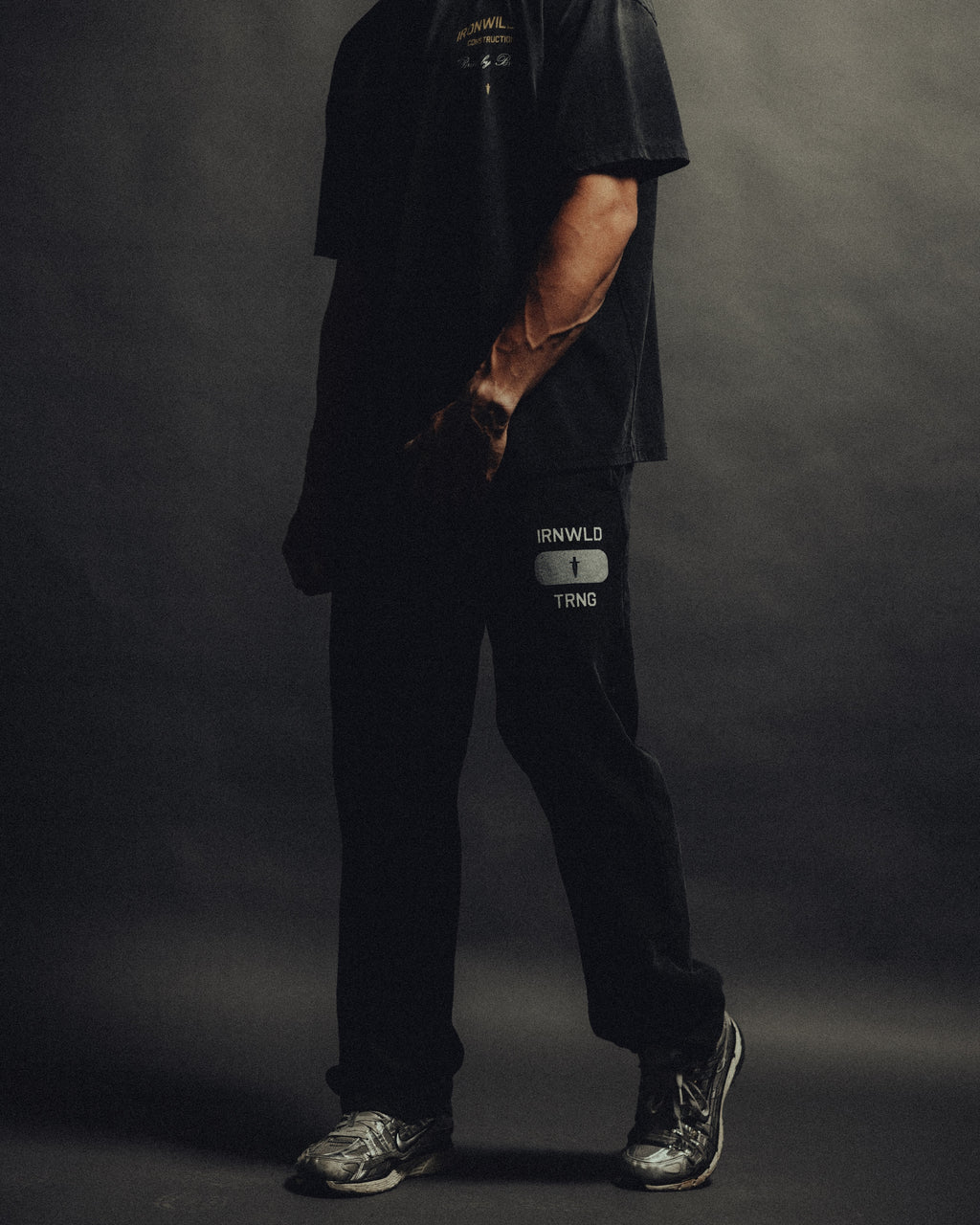 IRN TRNG SWEATPANTS - [FADED BLACK]