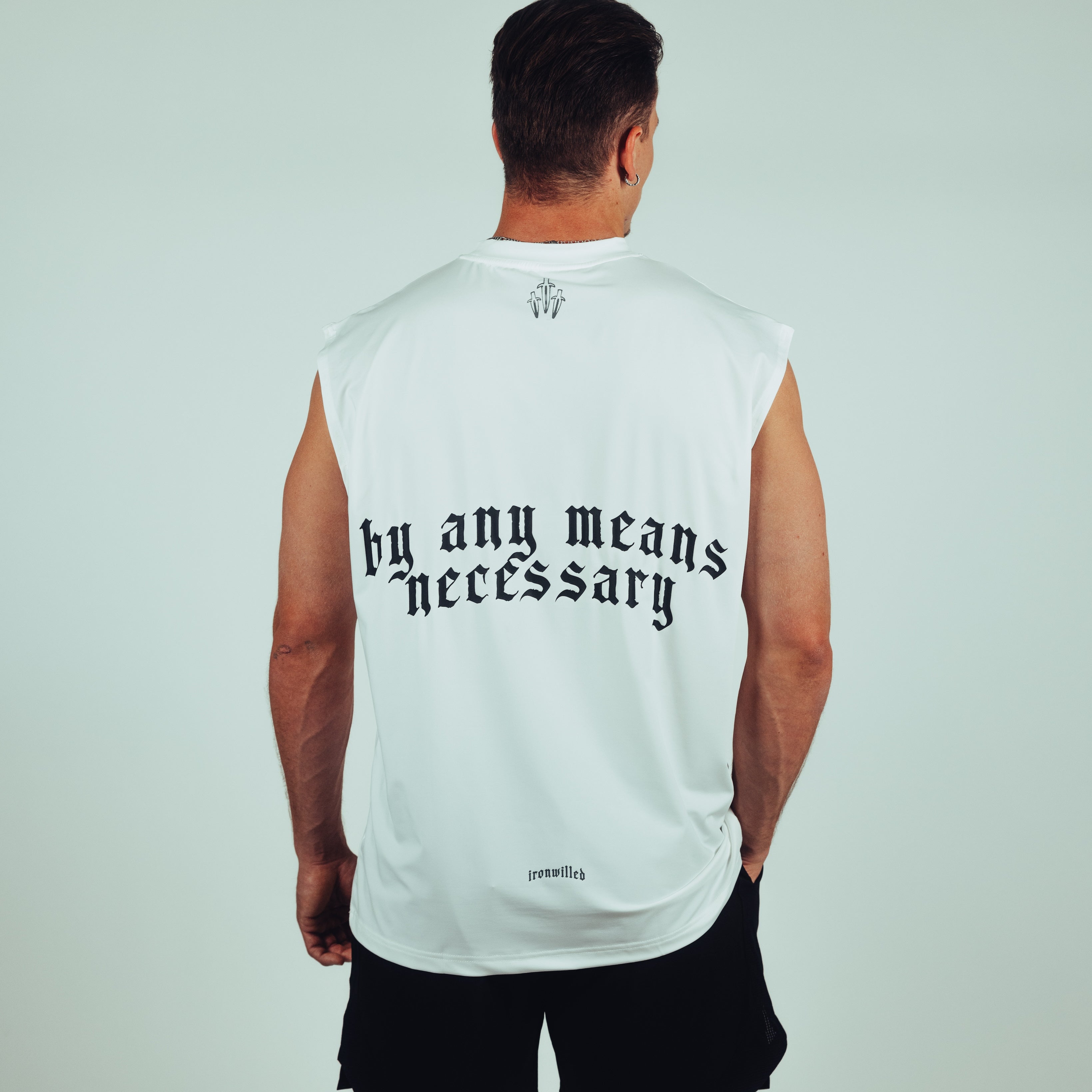 TEAM TRAINING CUTOFF - [WHITE]