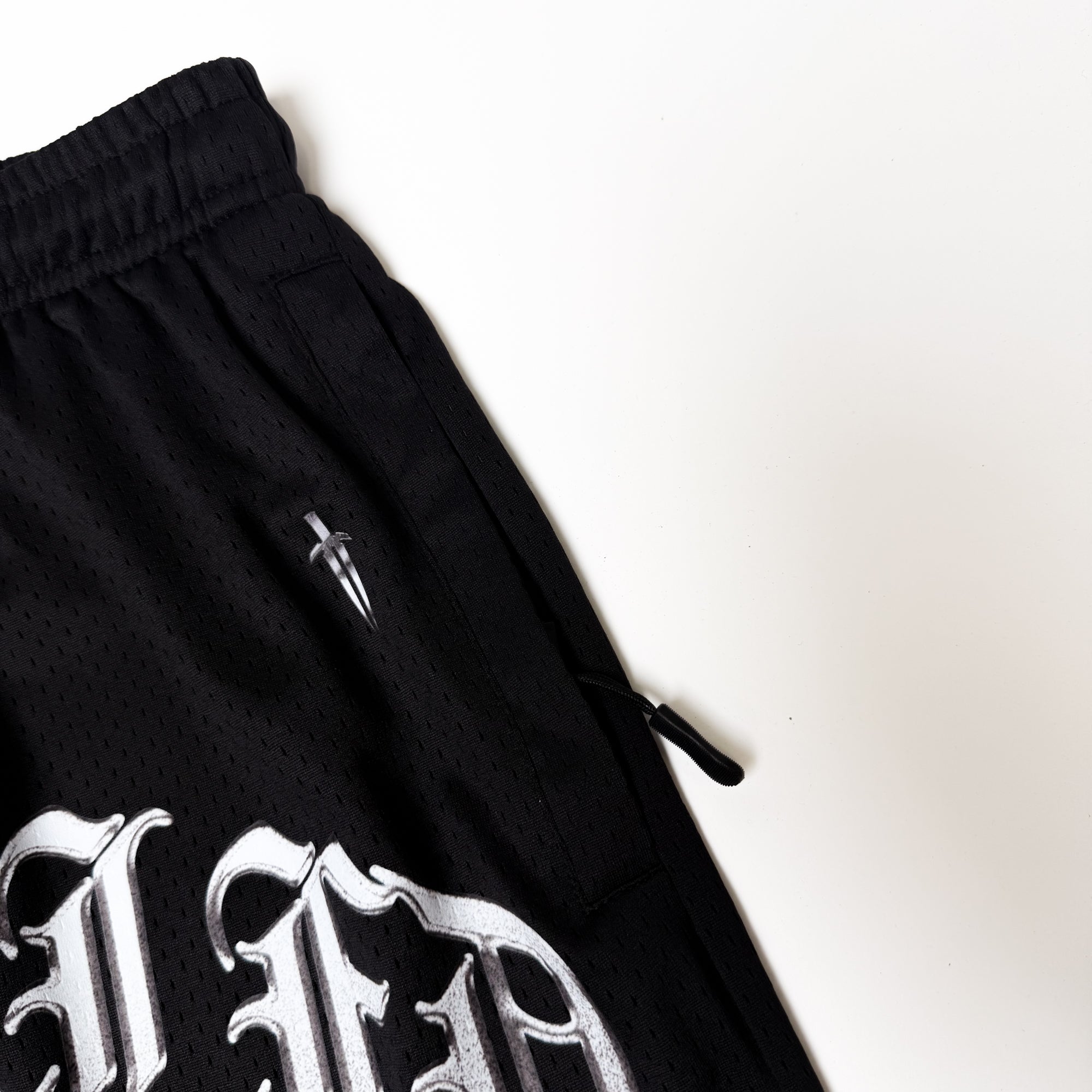 CHROME MESH SHORT - [BLACK]