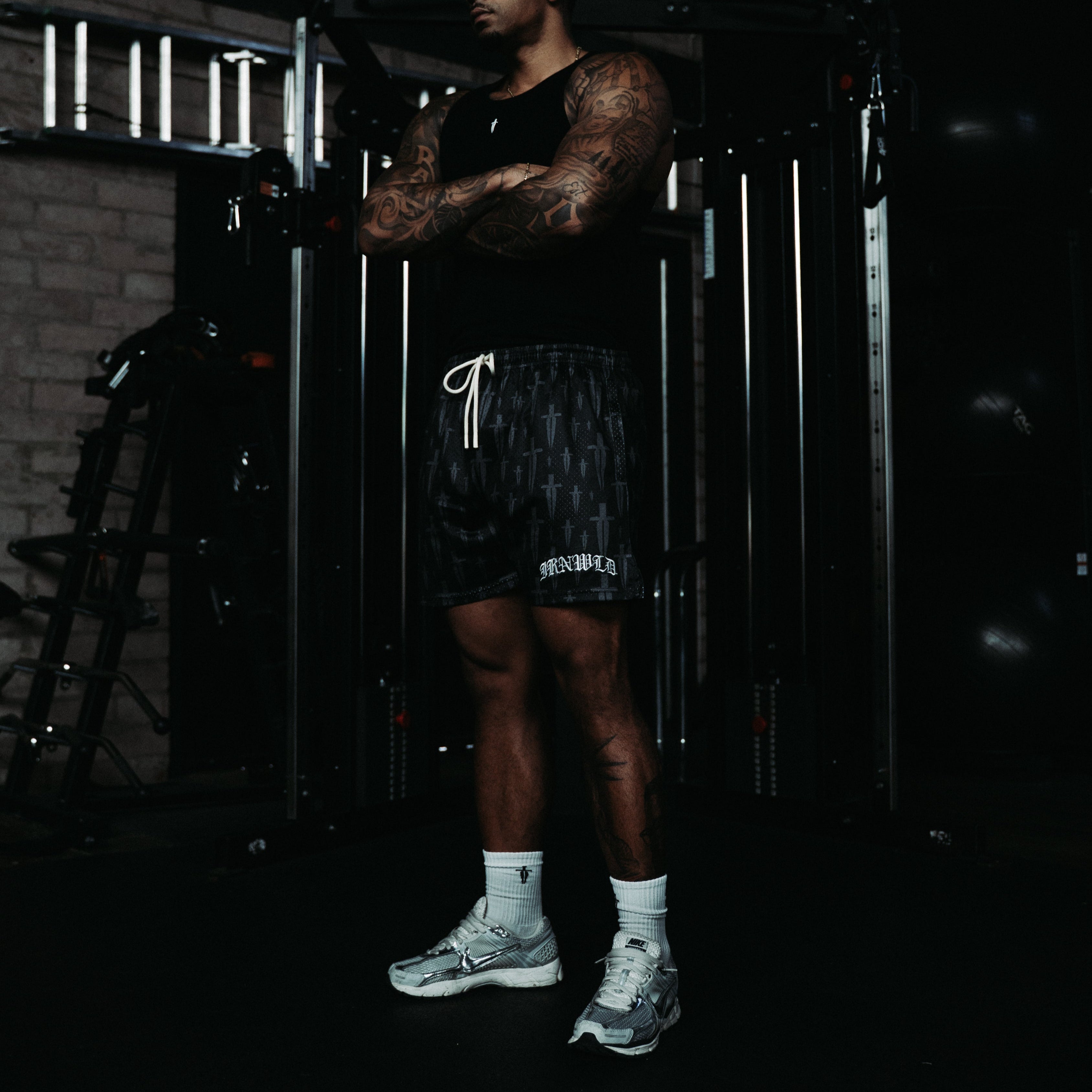 SPECTRE MESH SHORT - [OBSIDIAN]