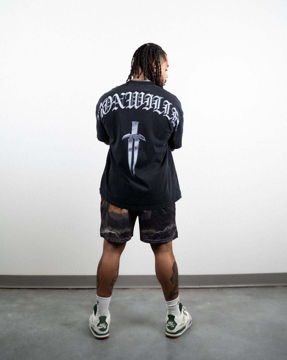 CHROME DAGGER TEE - VINTAGE BLACK