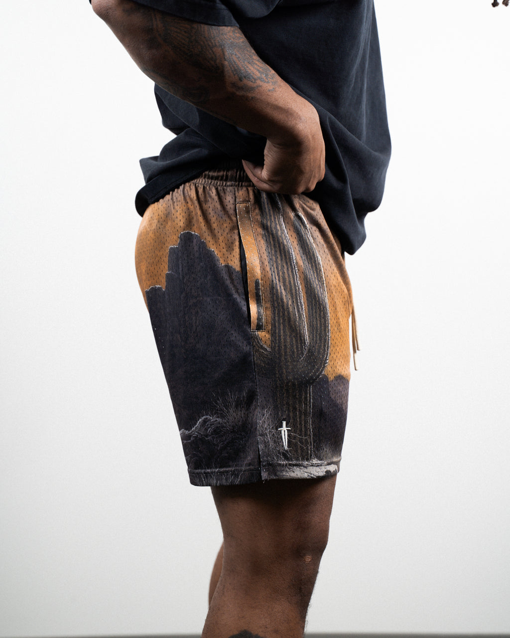 DESERT MESH SHORT