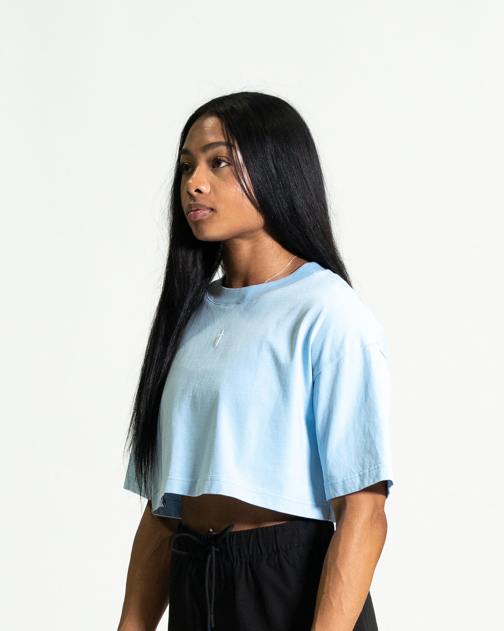 WOMEN'S OVERSIZED DAGGER CROP TOP - CAROLINA BLUE