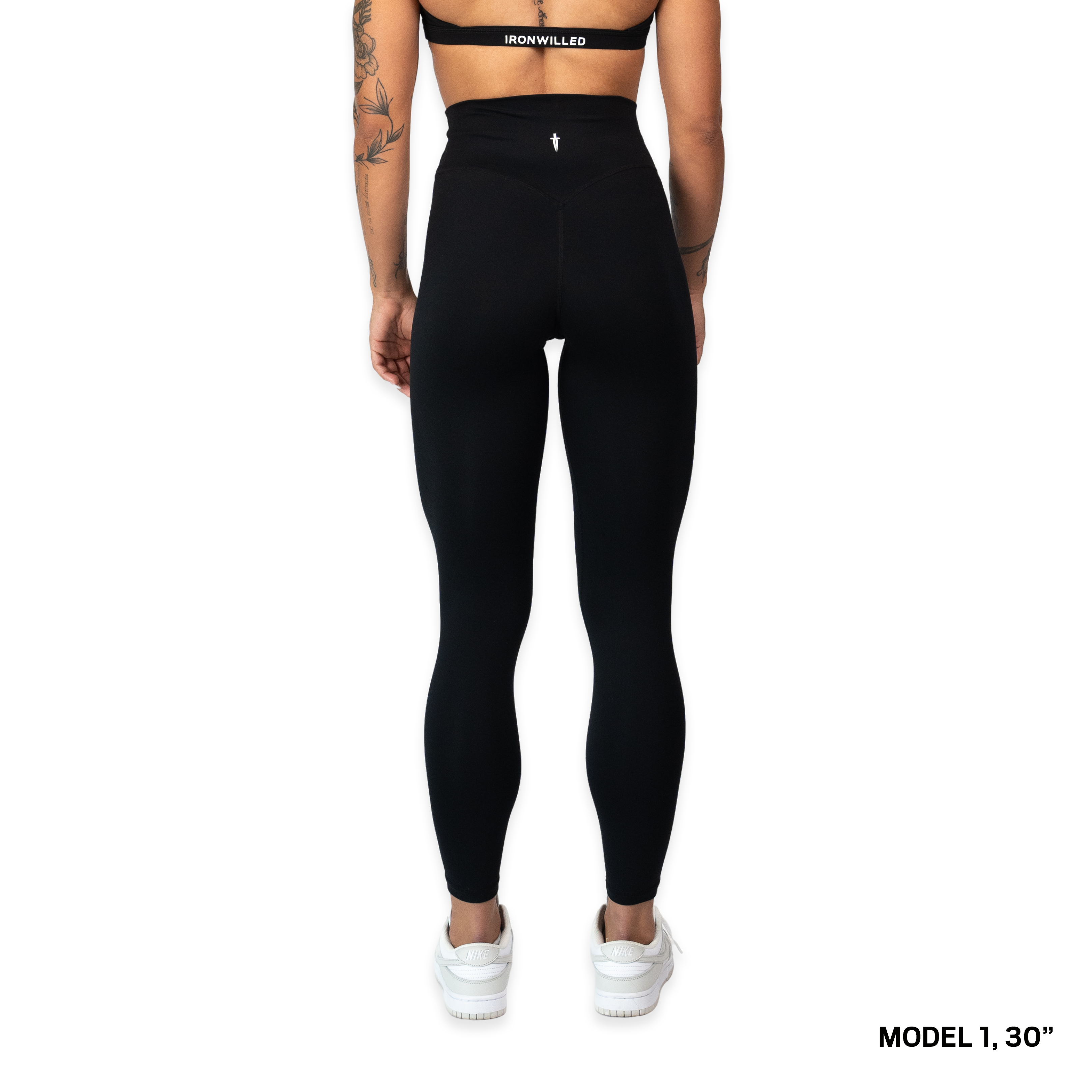 CORE LEGGING - BLACK