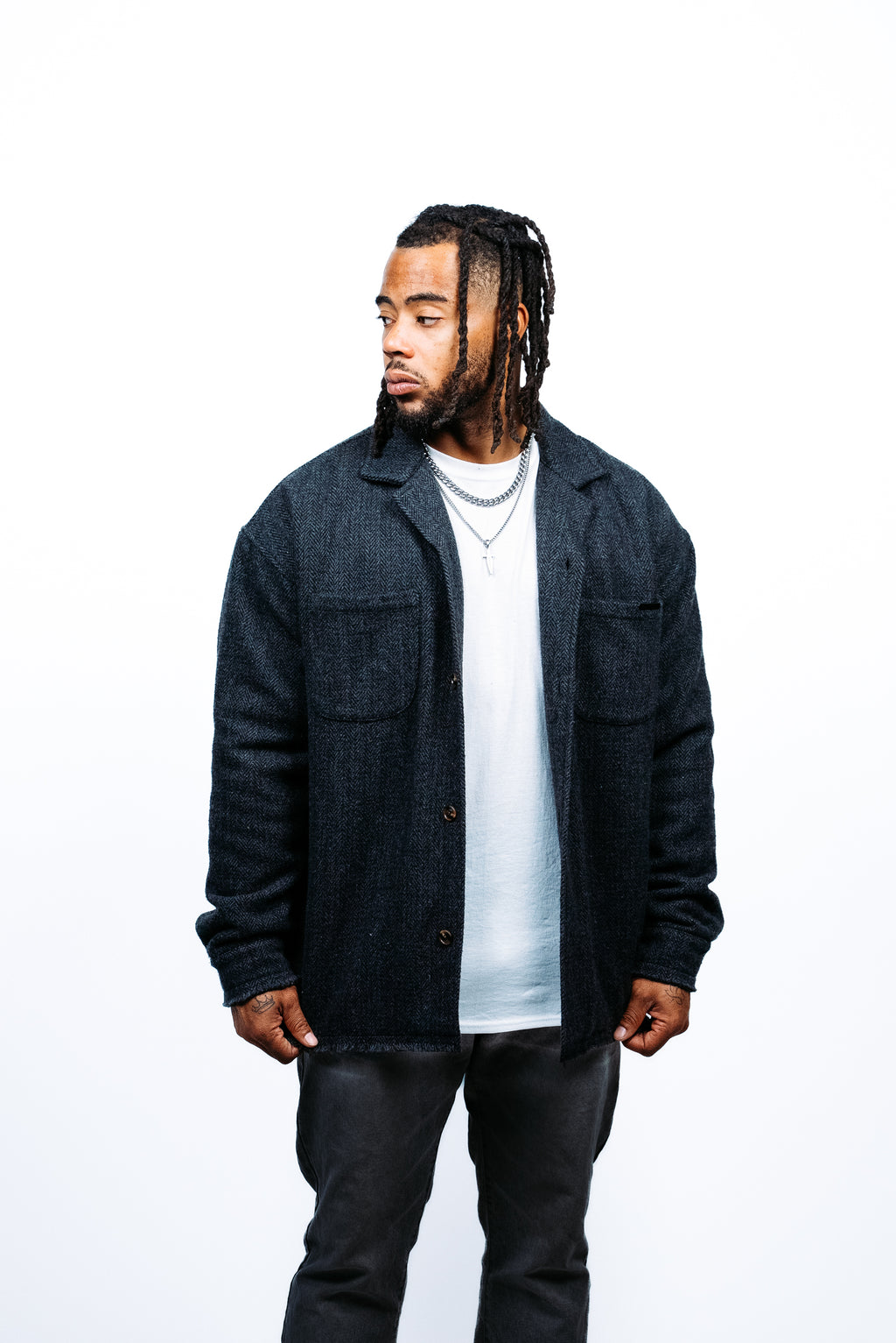 DAGGER DISTRESSED FLANNEL - [CARBON BLACK]