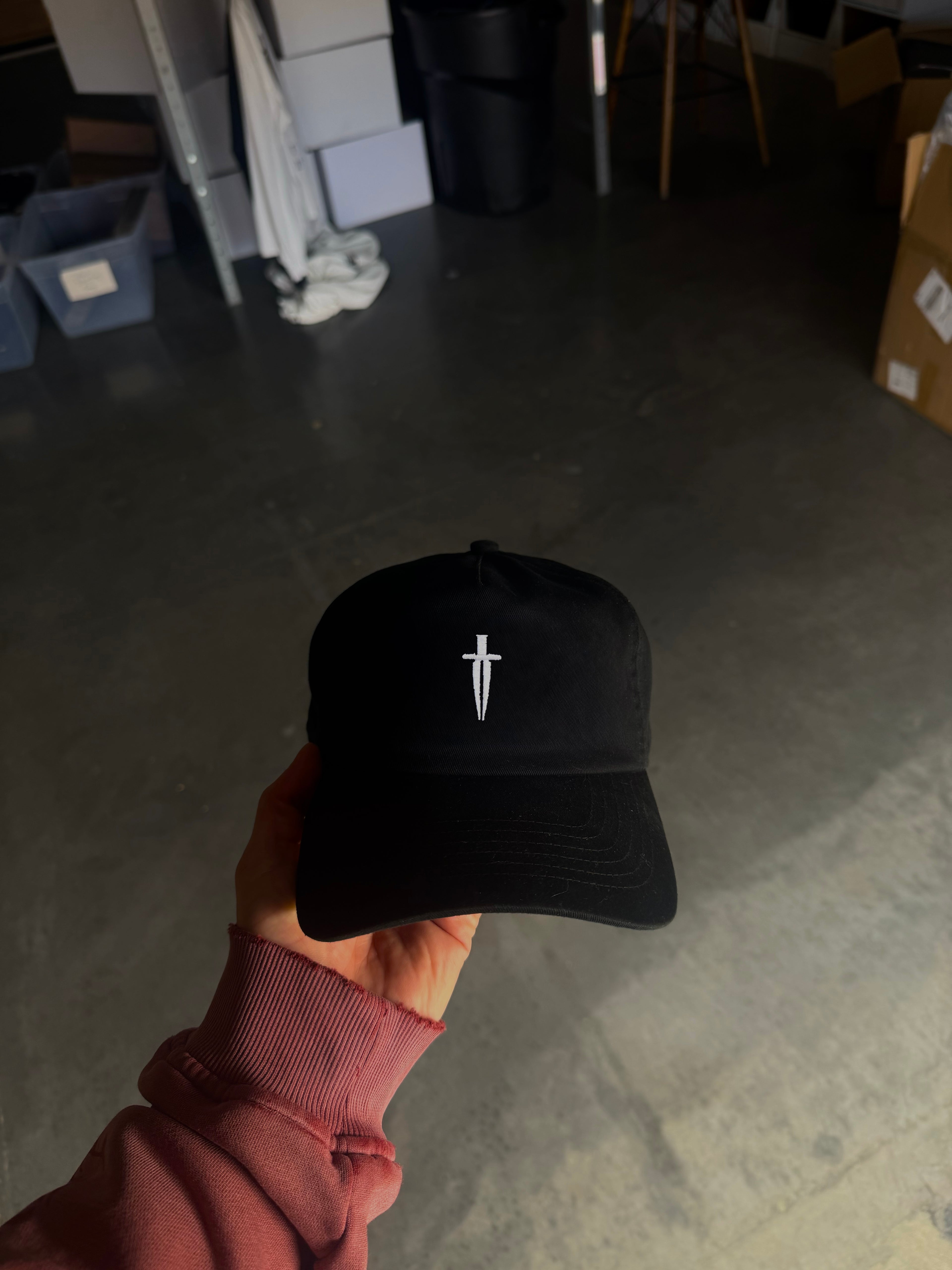 DAGGER CLASSIC CAP
