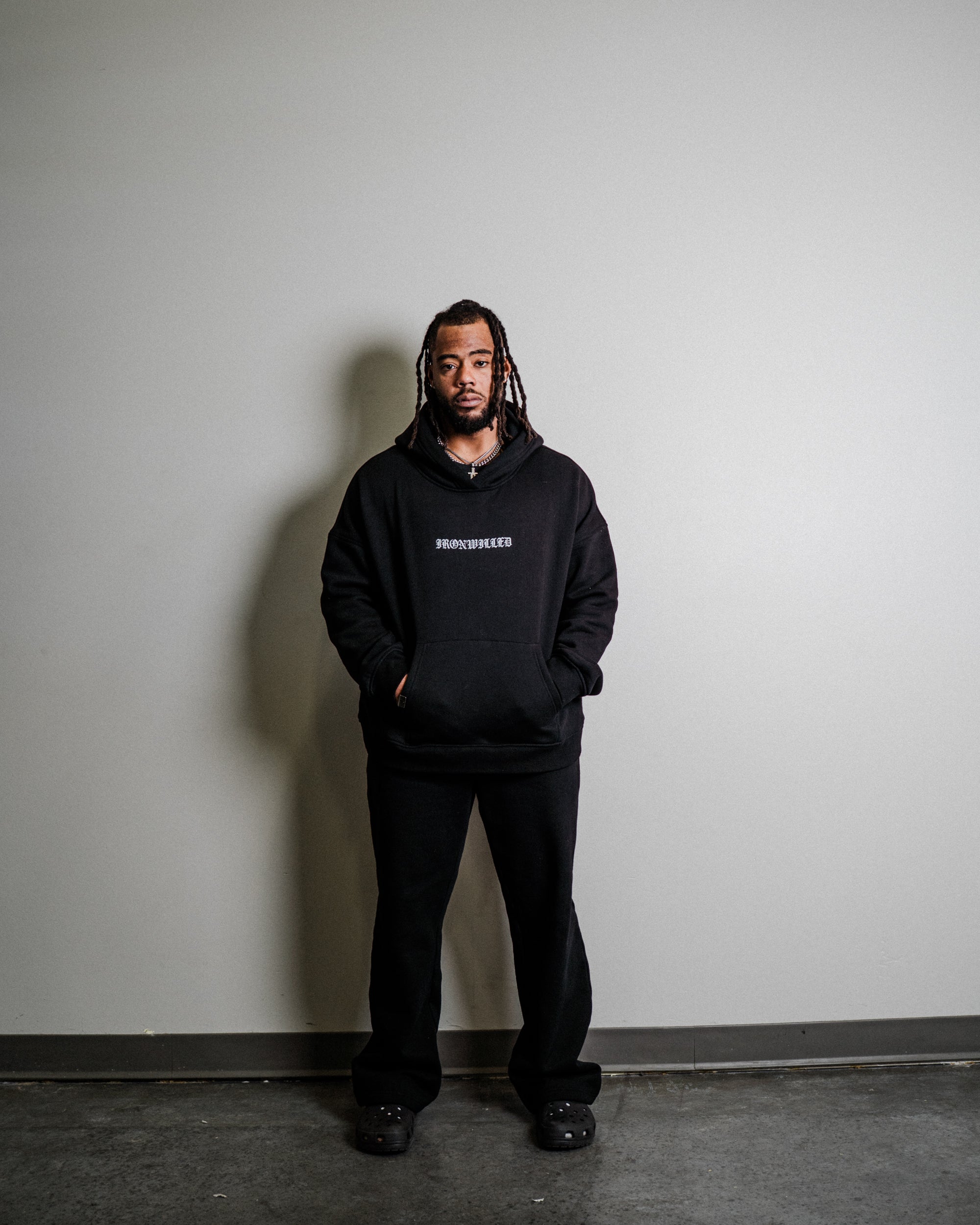 LOUNGE HOODIE - [BLACK]