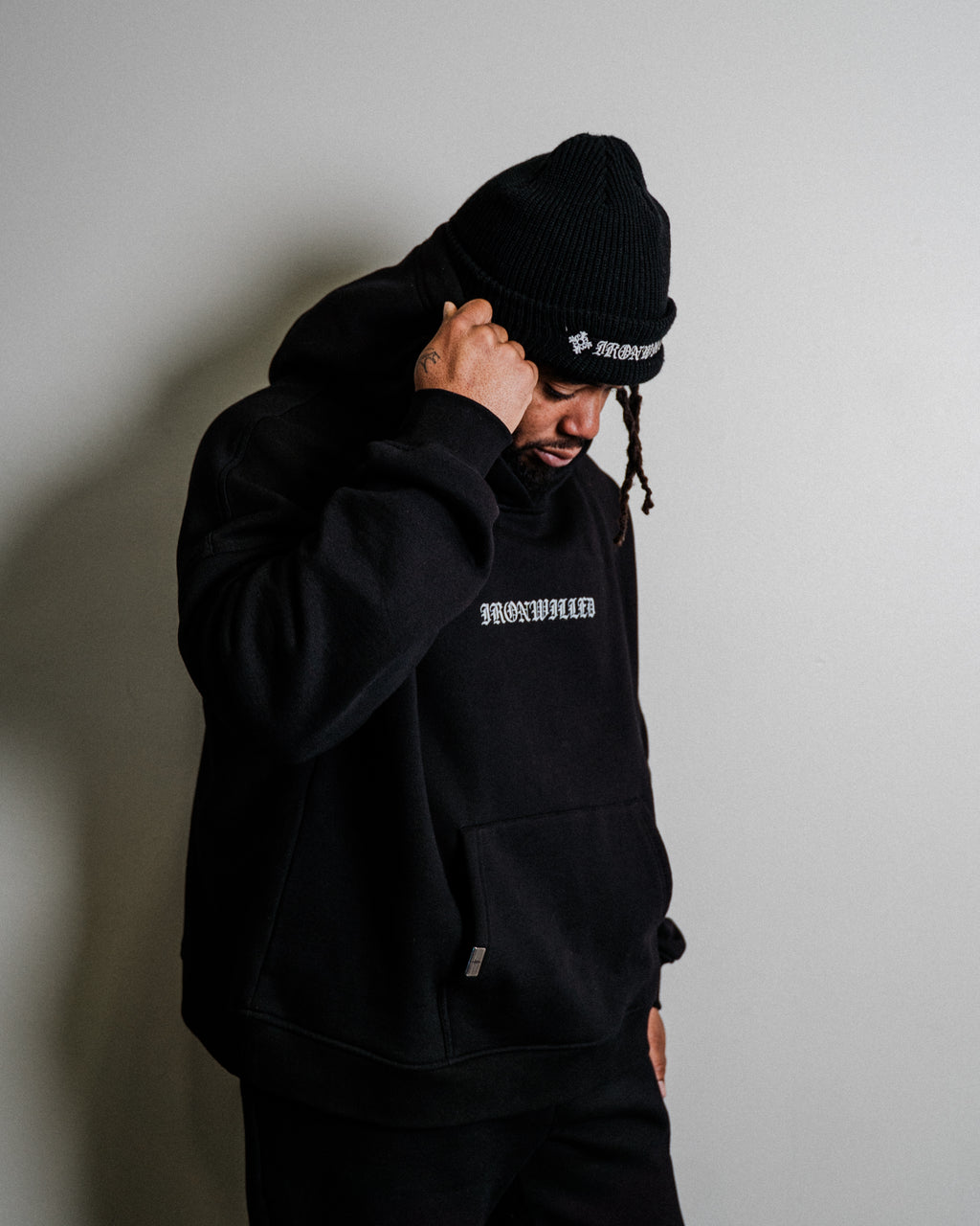 LOUNGE HOODIE - [BLACK]