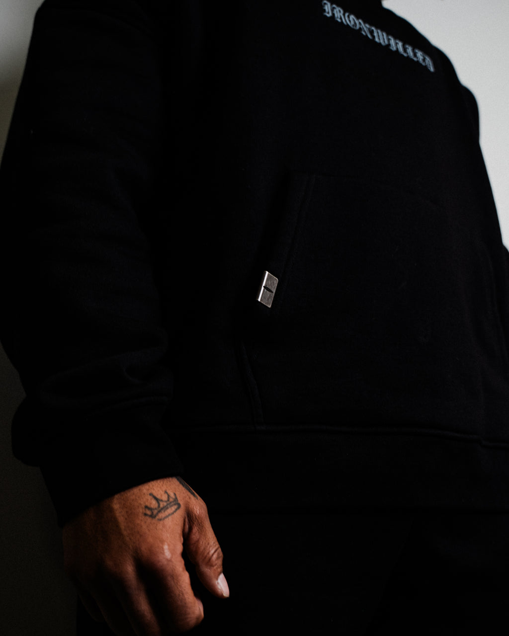 LOUNGE HOODIE - [BLACK]
