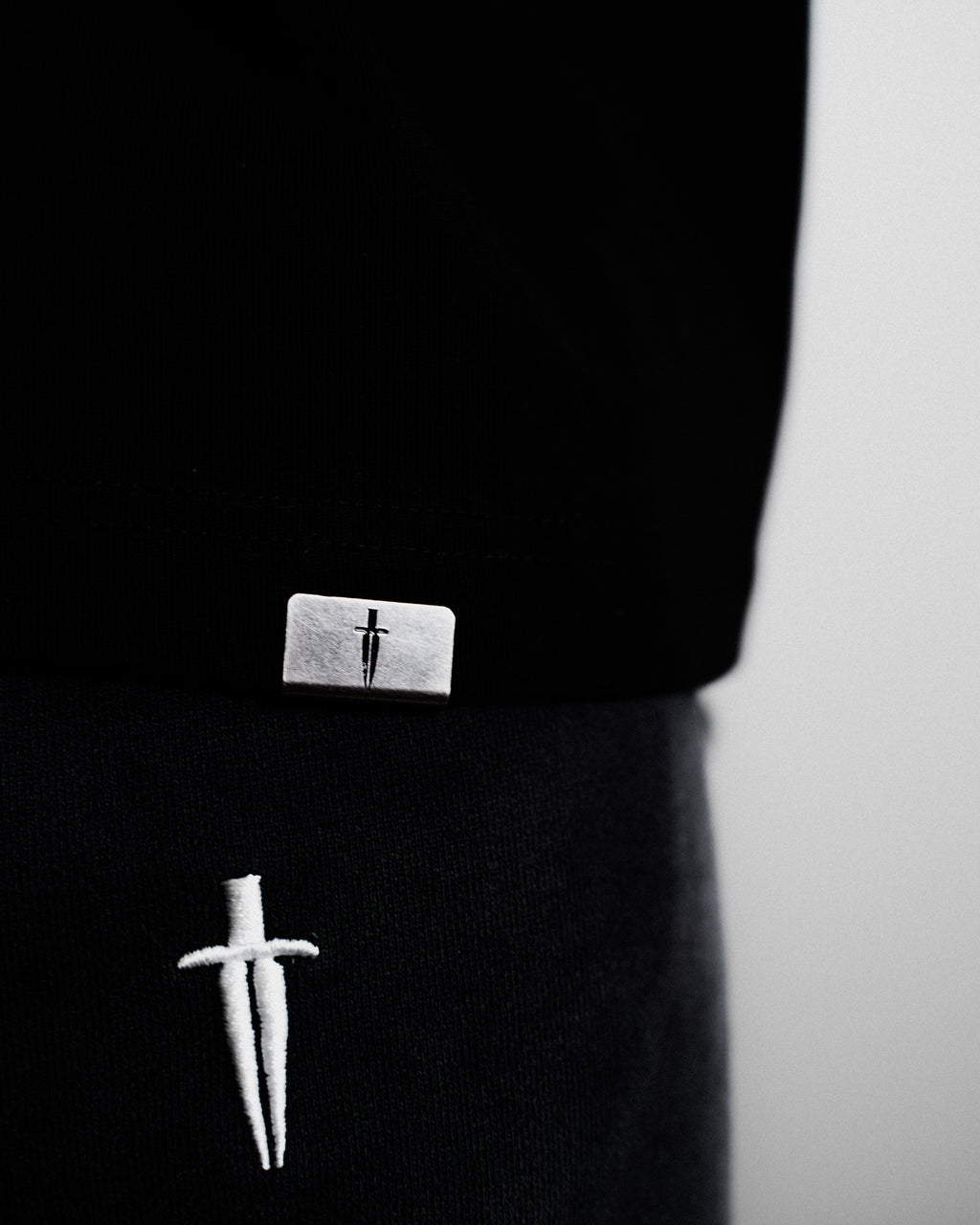 TWINBLADE LONG SLEEVE - [BLACK]